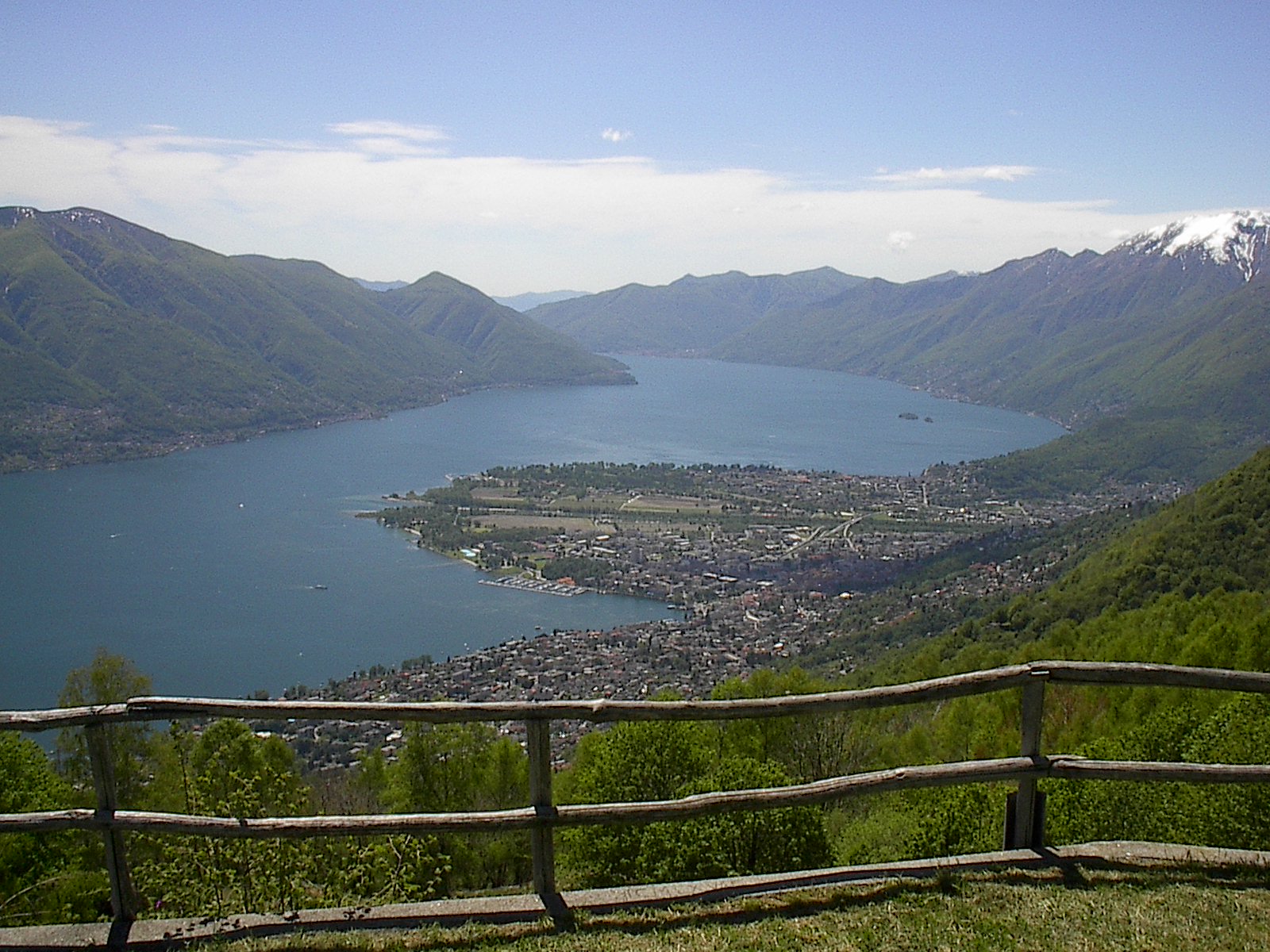 Der Lago Maggiore zum 1.August