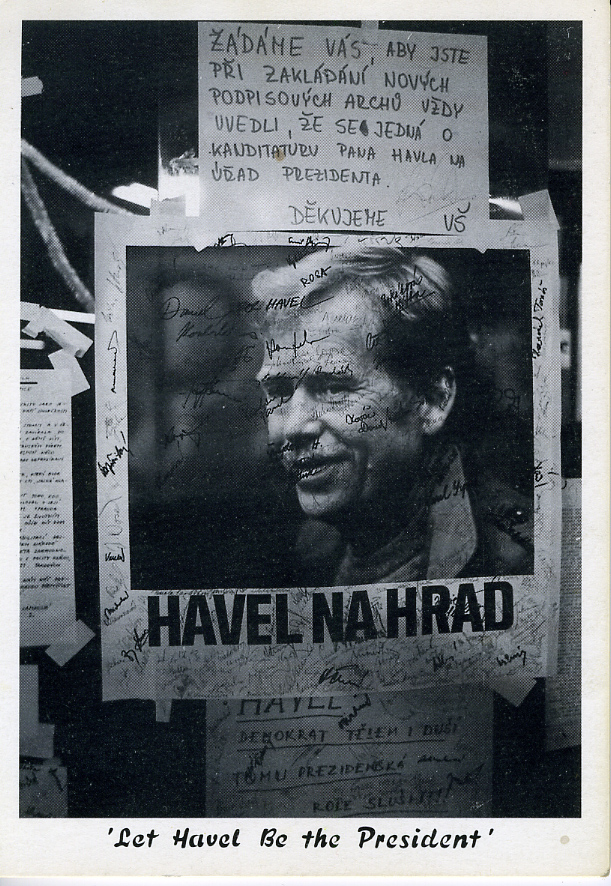 Vaclav Havel auf einem Wahlplakat, kurz vor Beginn seiner Präsidentschaft. 
© Vera Rüttimann