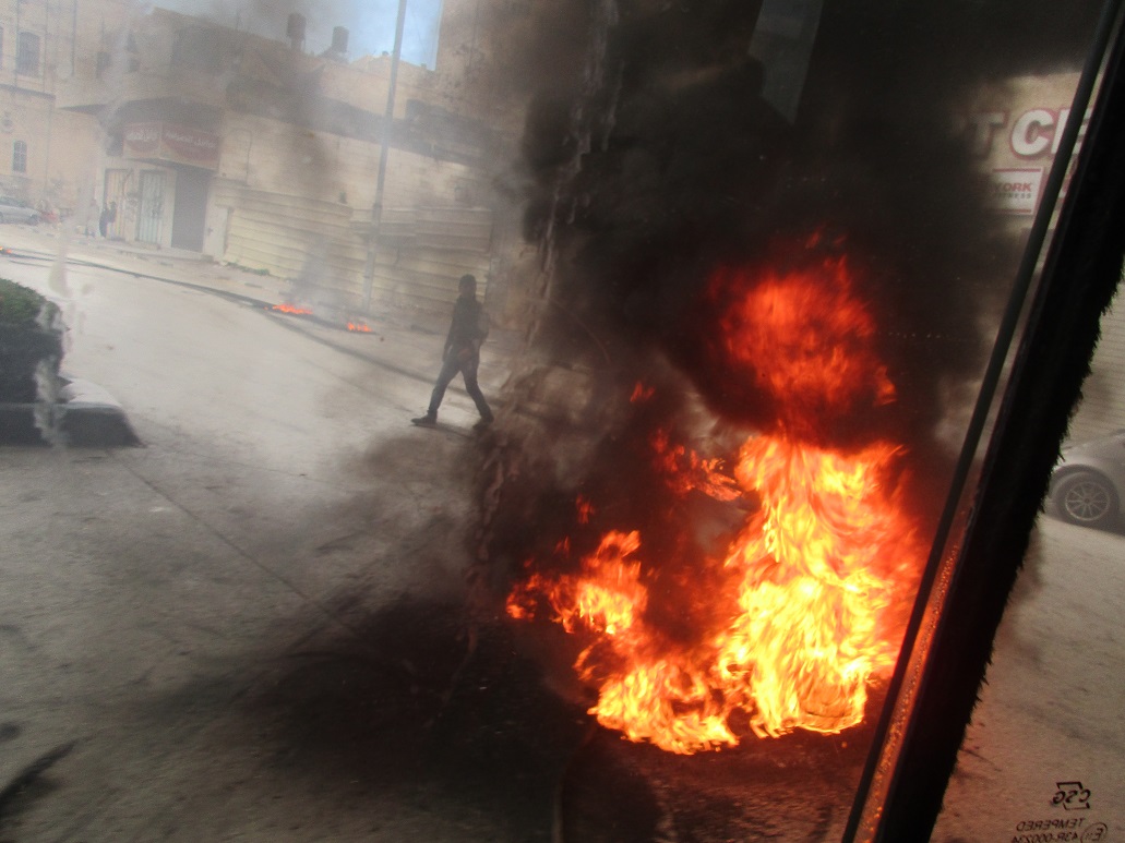 brennende Reifen in Hebron