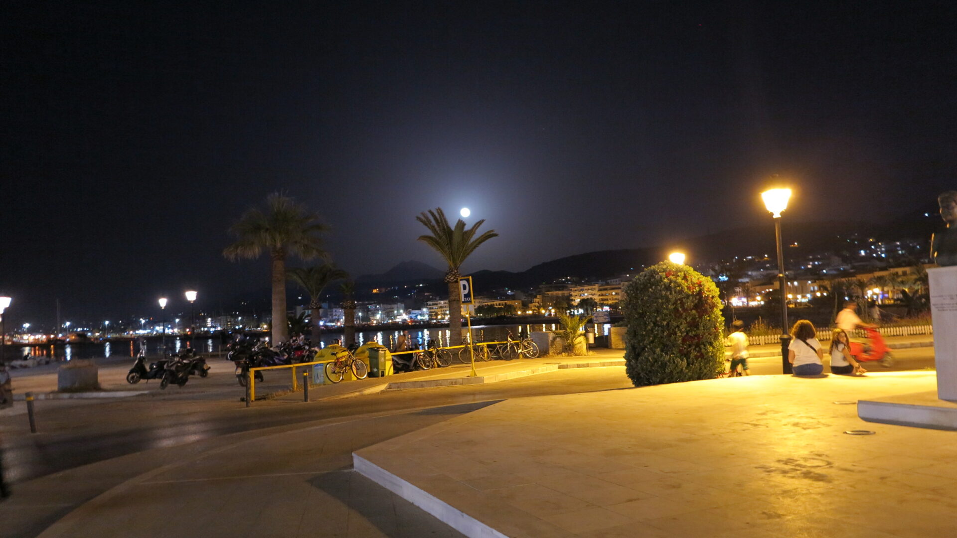 Vollmond über Kreta © Walter Ludin 2021