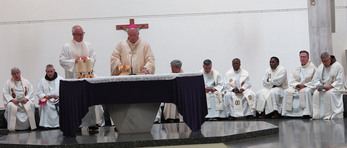 Naht das Ende der "Priesterkirche"? © Walter Ludin